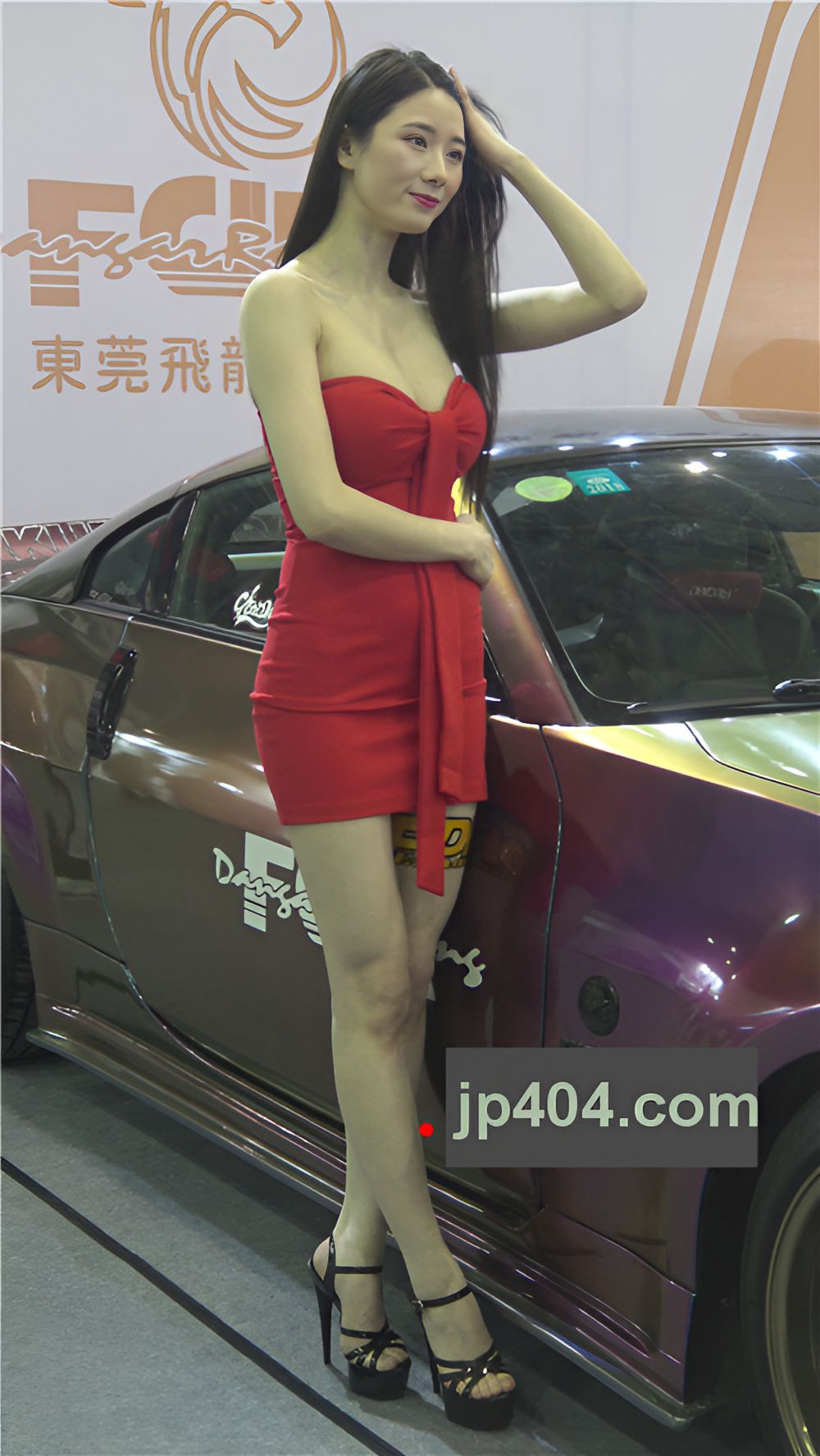 红裙性感美模[10.74G/MP4]