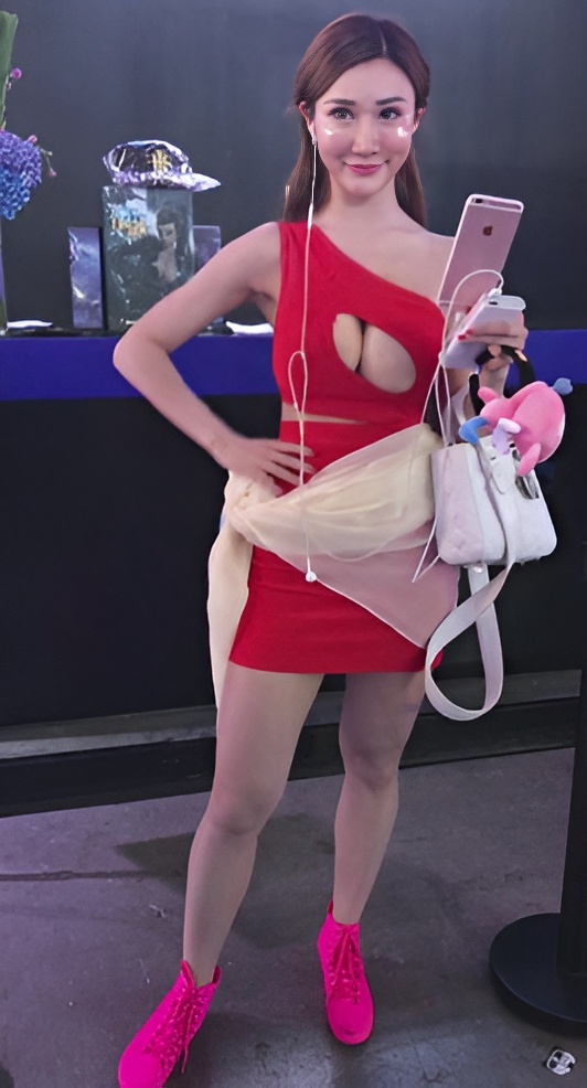 漫展上的小姐姐[647M/MP4]