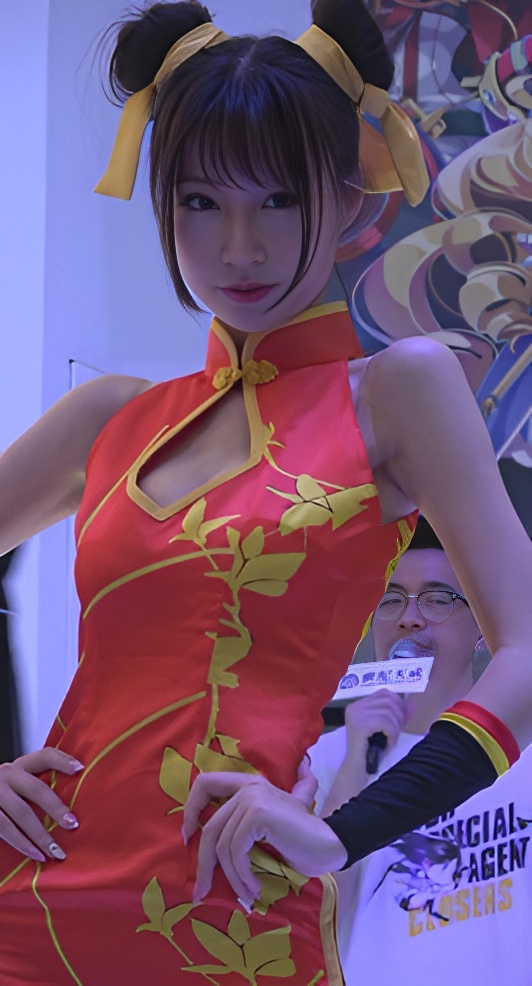 漂亮的可爱丸子头小姐姐[414M/MP4]