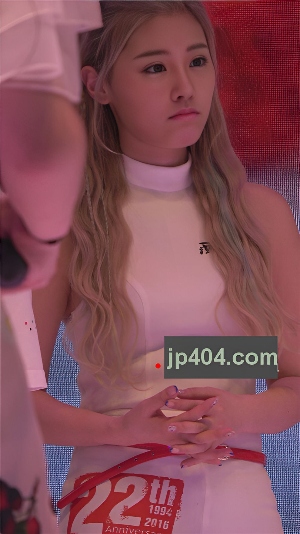 可爱的长发美女[203M/MP4]