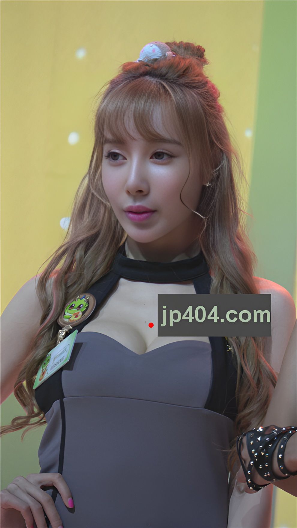 特写漂亮的美女[791M/MP4]