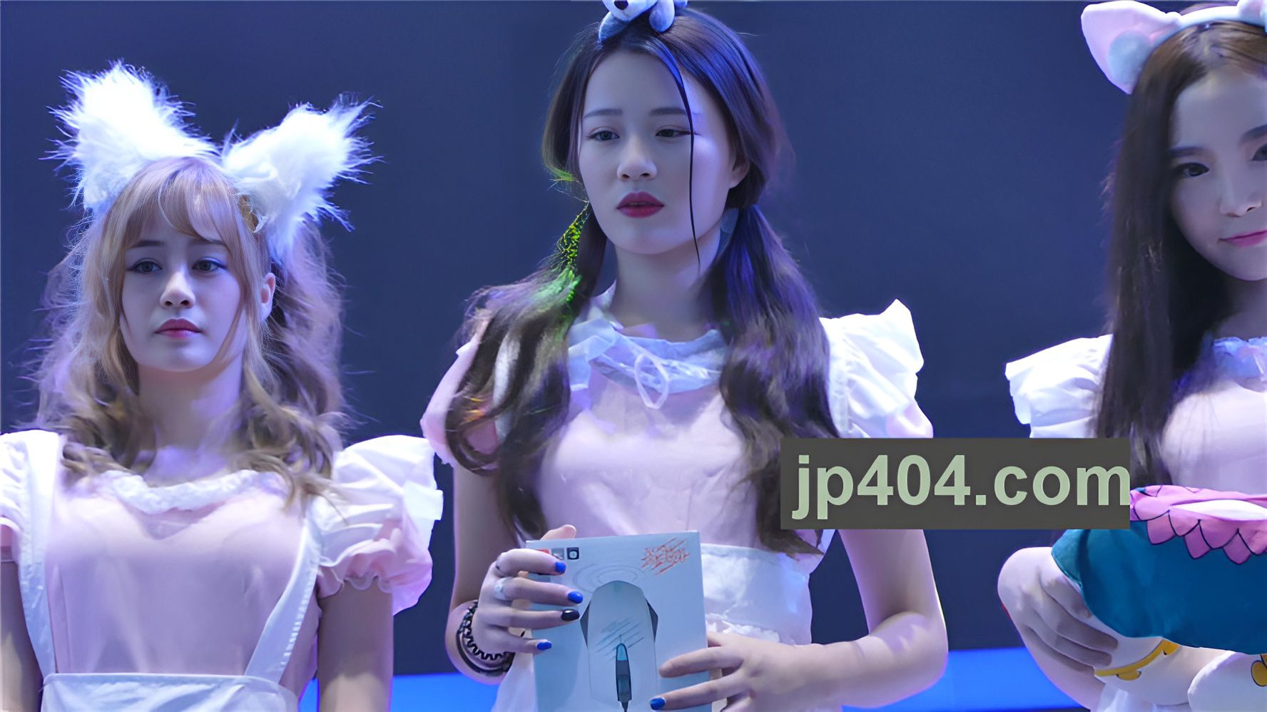 ChinaJoy现场漂亮的小姐姐[428M/MP4]