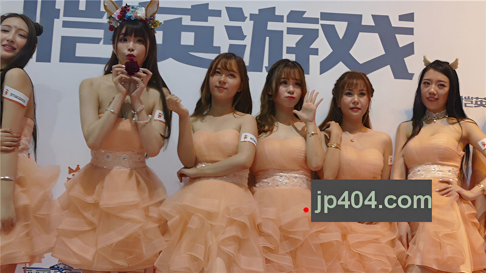 ChinaJoy现场漂亮的小姐姐[237M/MP4]