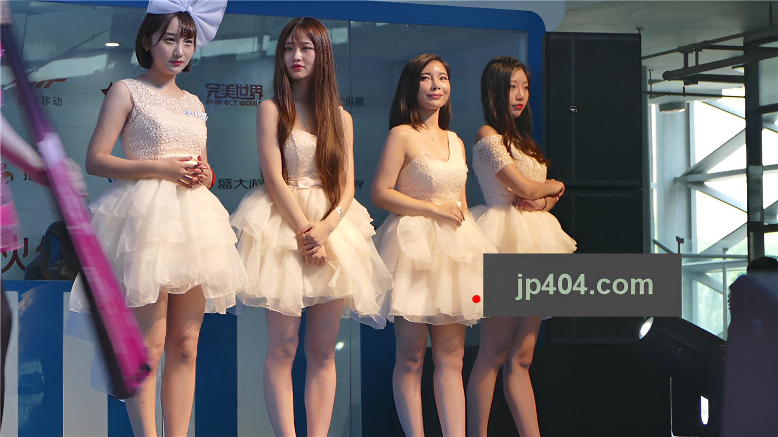 ChinaJoy几个漂亮的模特美女[640M/MP4]