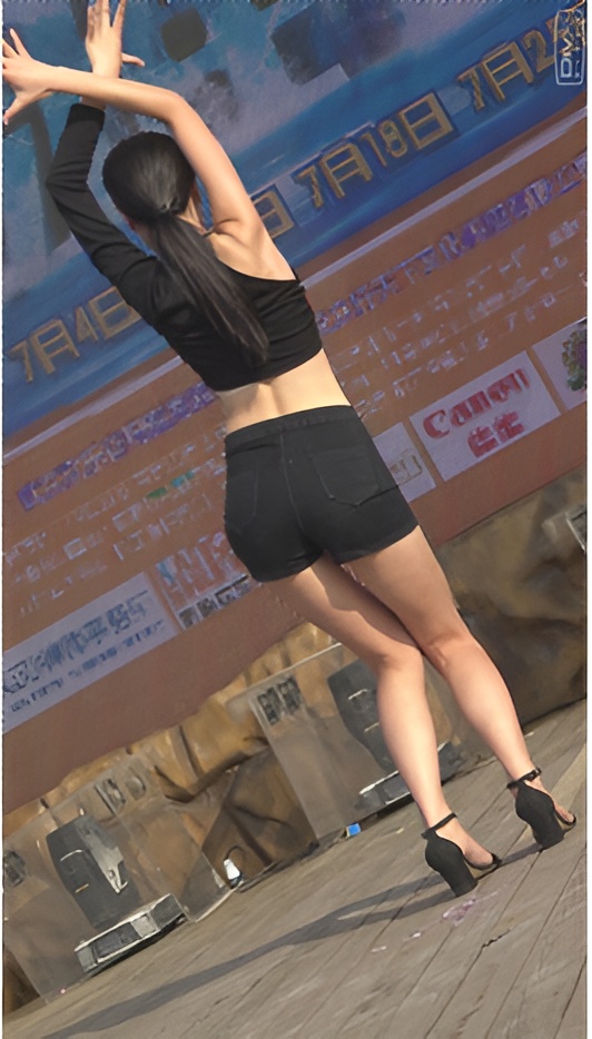 高校泳装秀漂亮妹子才艺表演[1.29G/MP4]