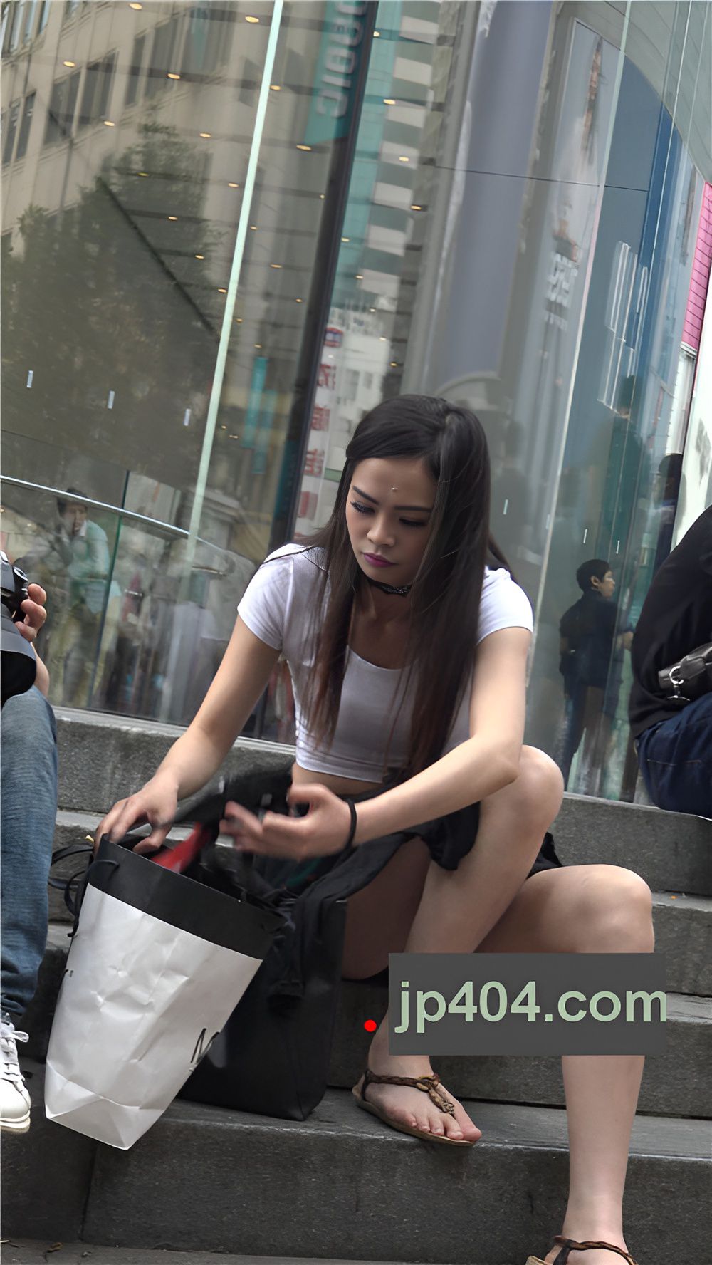 黑色短裙小姐姐[5.36G/MP4]