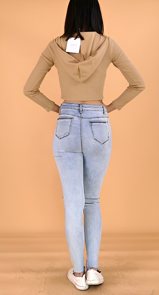 小鱼的灰色牛仔紧身长裤[377M/MP4]