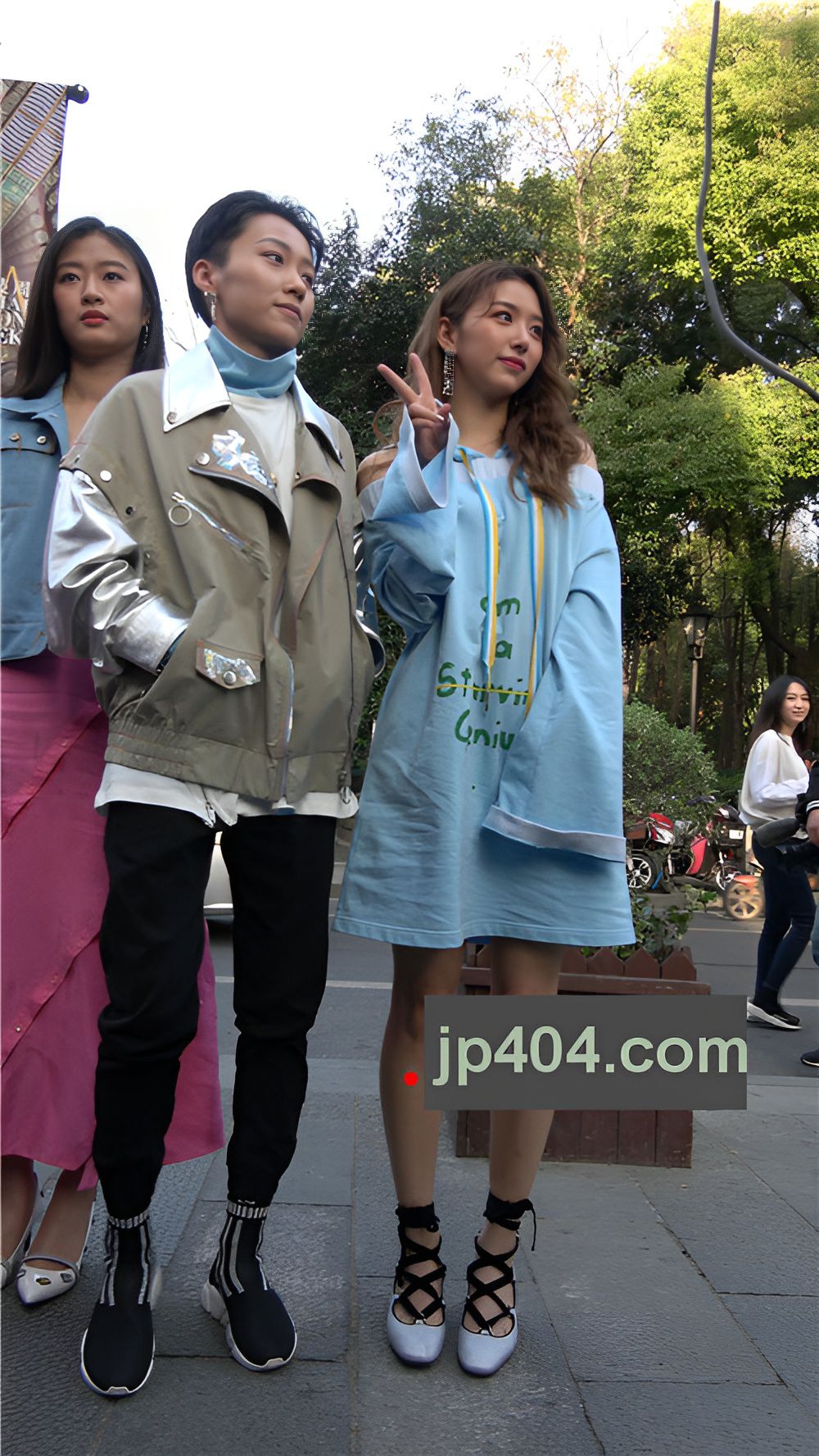 几个漂亮的小姐姐[1.79G/MP4]