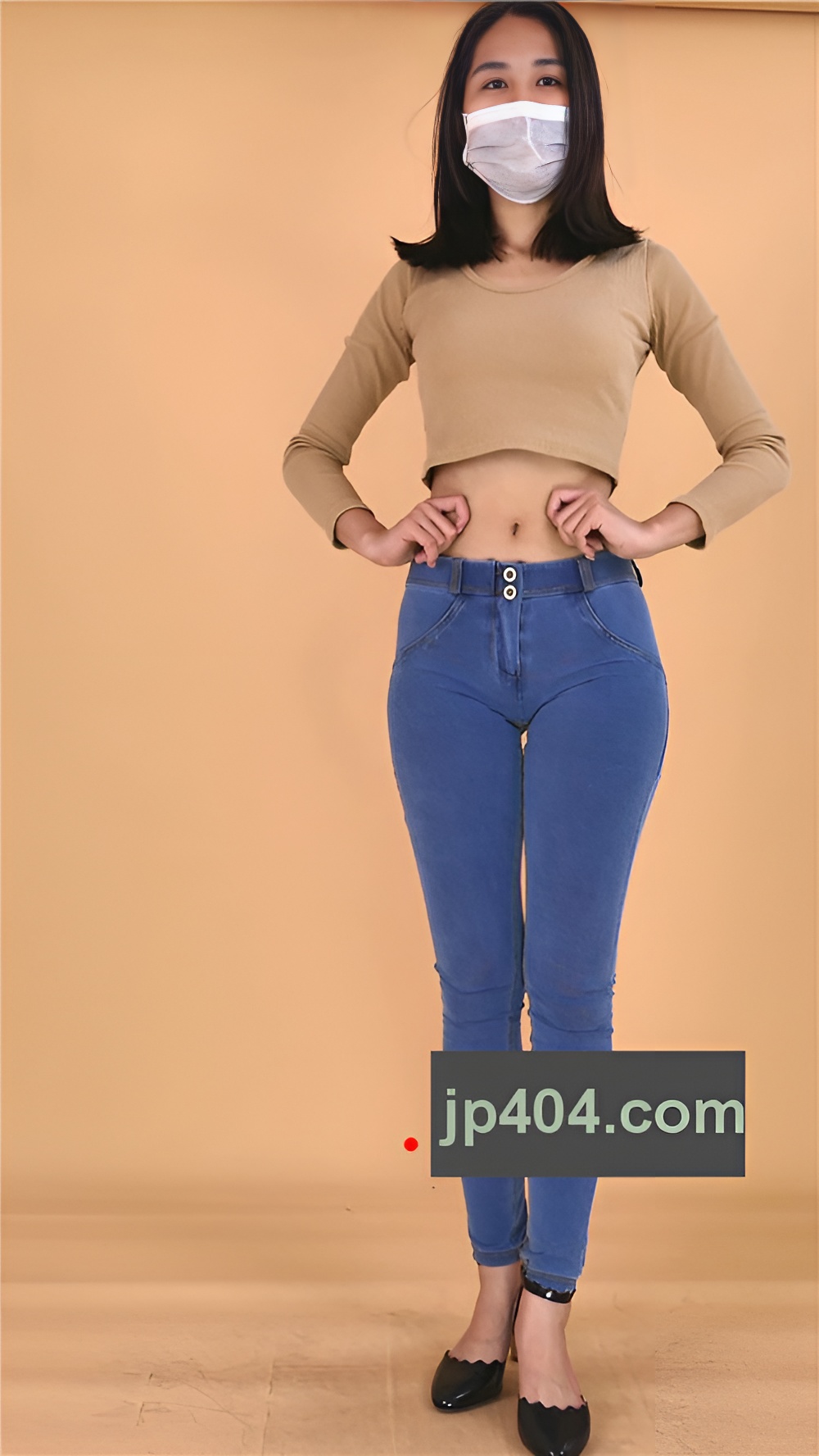 小鱼的蓝色牛仔紧身裤[261M/MP4]