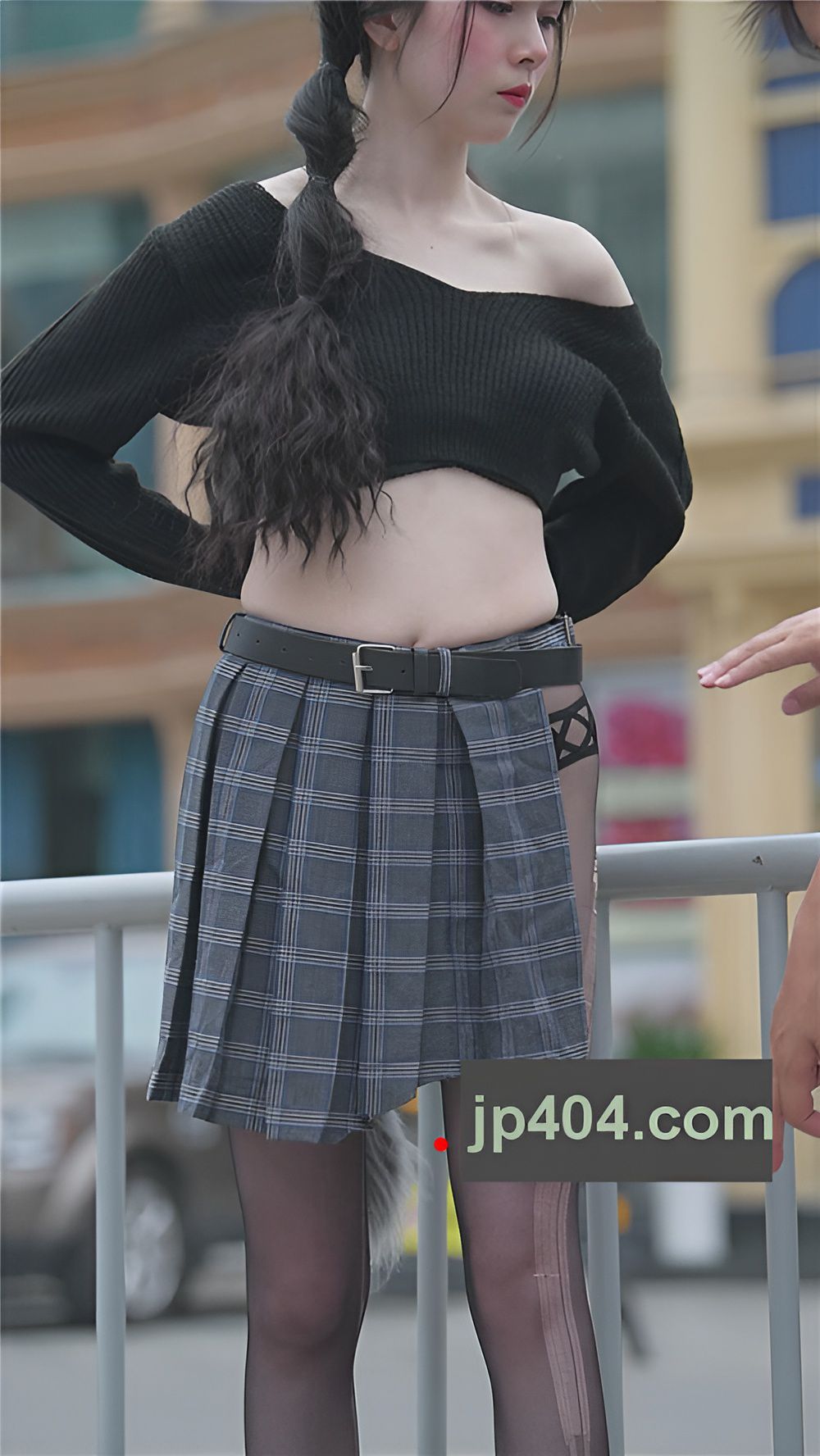 白嫩美女小姐姐[529M/MP4]