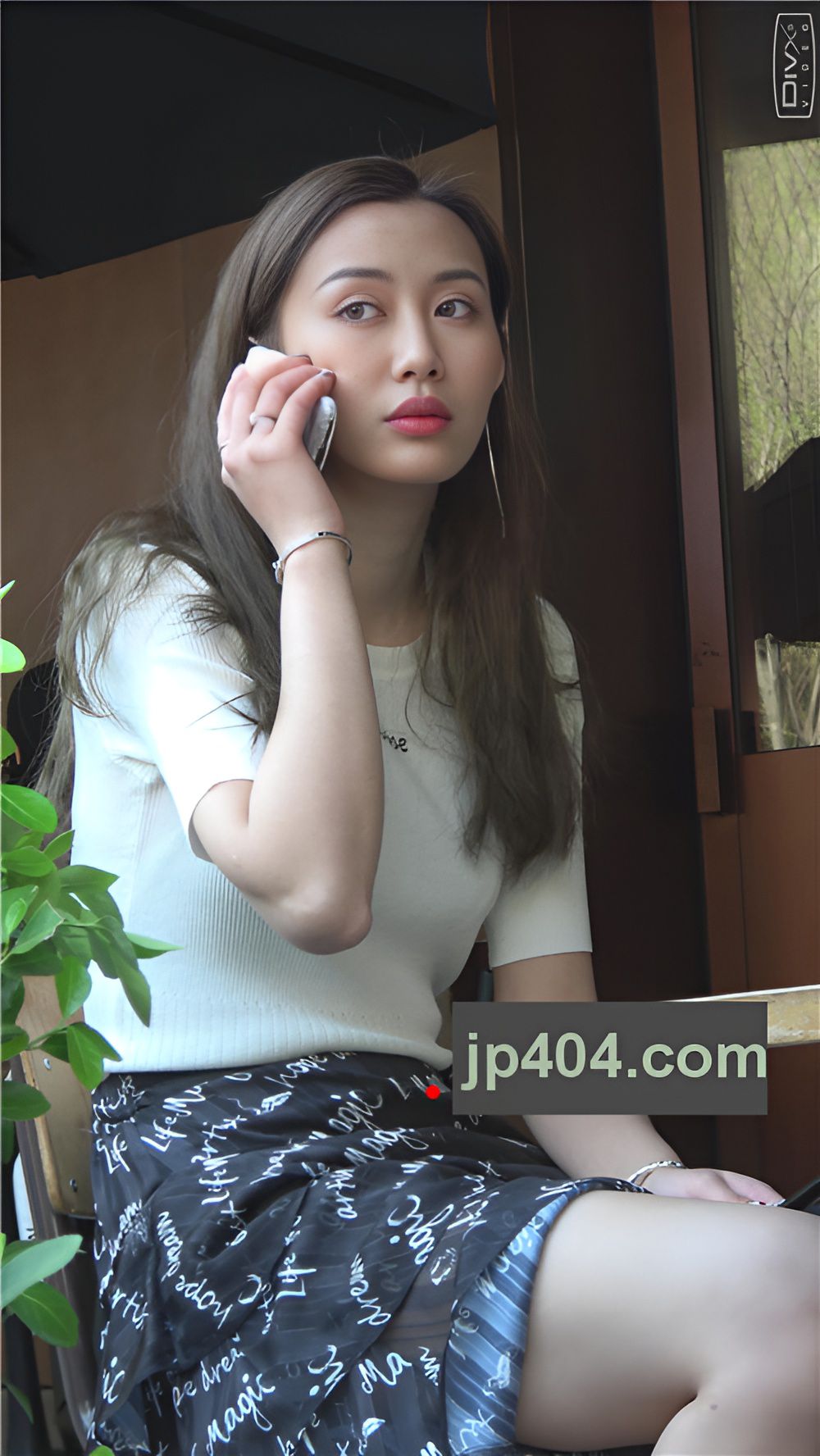 漂亮的气质美女[1.19G/MP4]