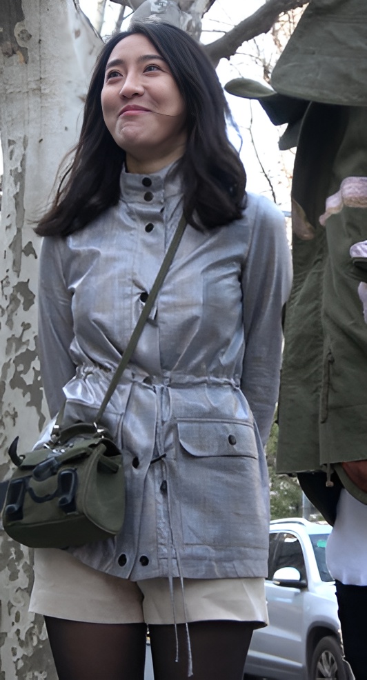 漂亮的黑丝小姐姐[1.86G/MP4]