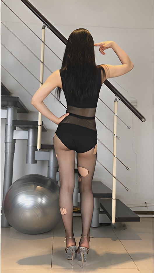 热舞黑丝小姐姐[248M/MP4]