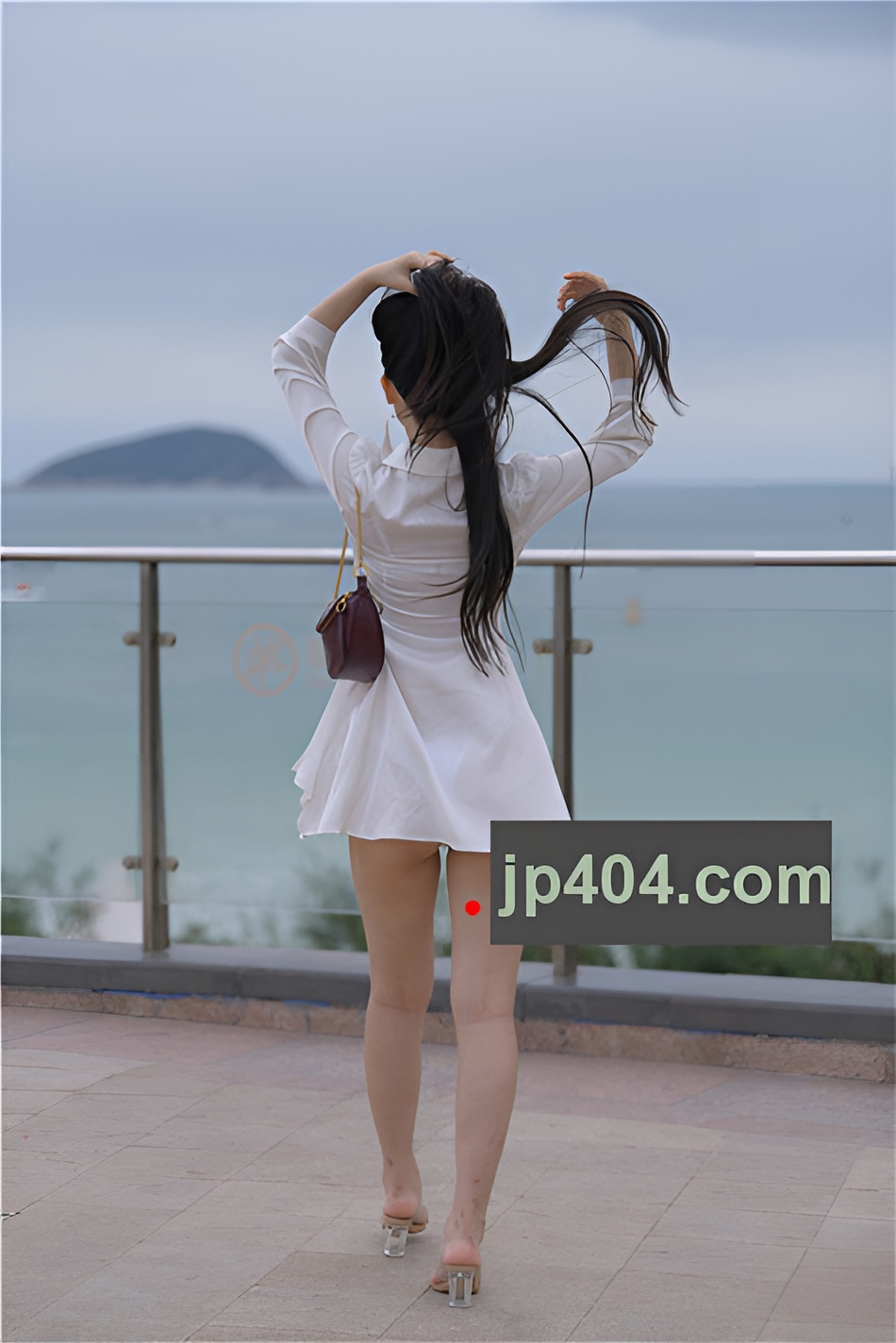 （套图一）一个人的对话 (448P)[8.2G/JPG]