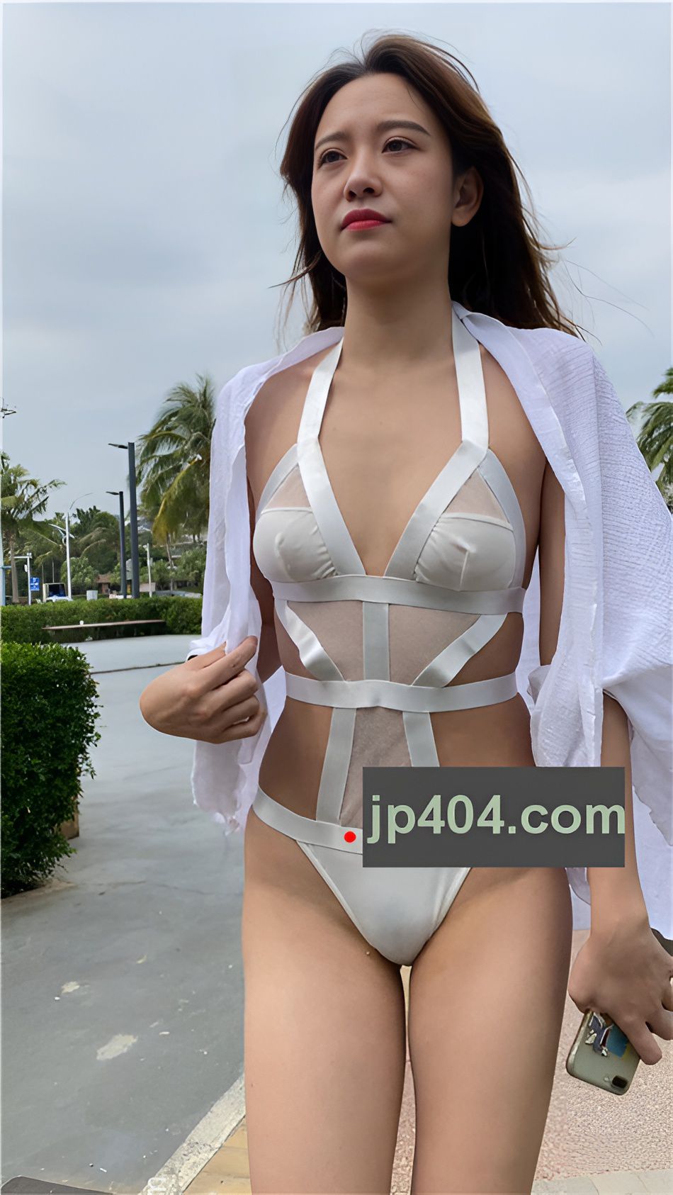 （视频）白色连体泳装大长腿美女  [9.15G/MP4]