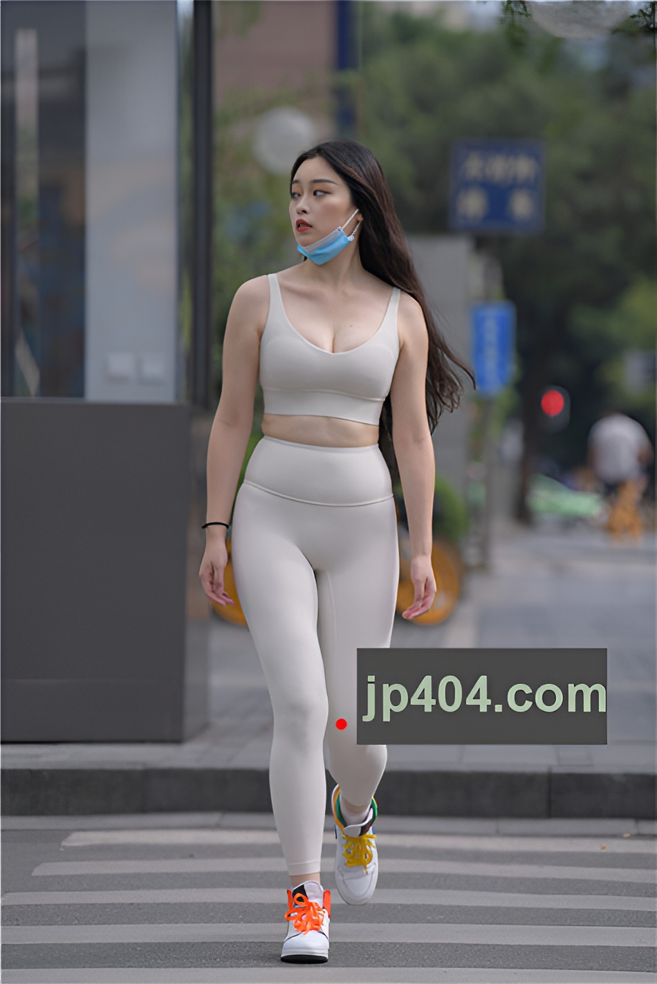 （套图一）裸色瑜伽裤美女(301P)[6.08G/JPG]