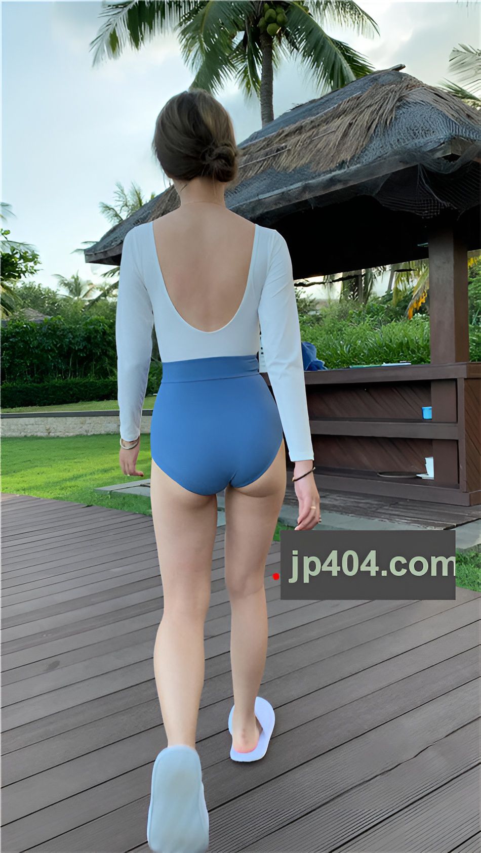 （视频）蓝色泳装女孩[10.85G/MP4]