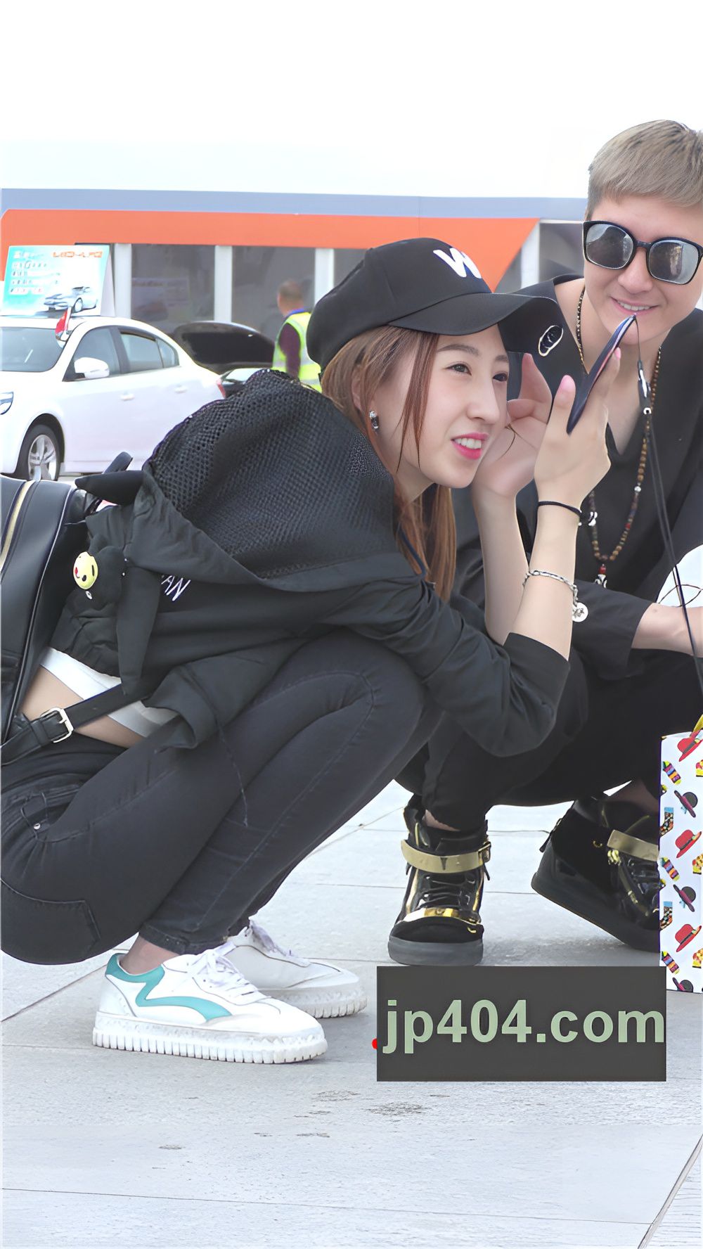 车展上跳舞的小姐姐[2.28G/MP4]