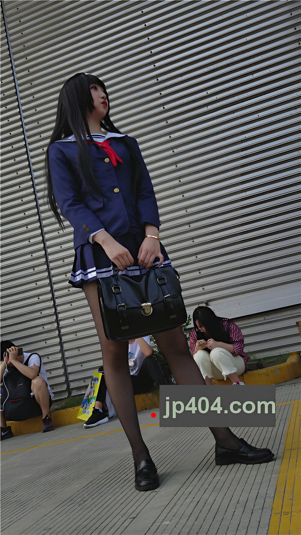 coplay黑丝学妹[598M/MP4]