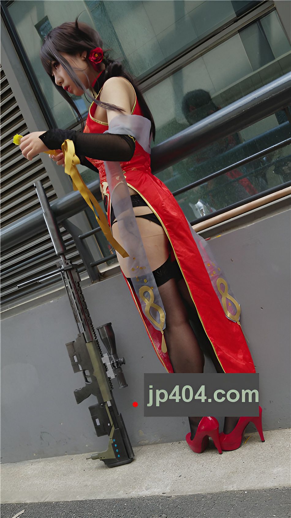 漂亮的coplay狙击美女[696M/MP4]