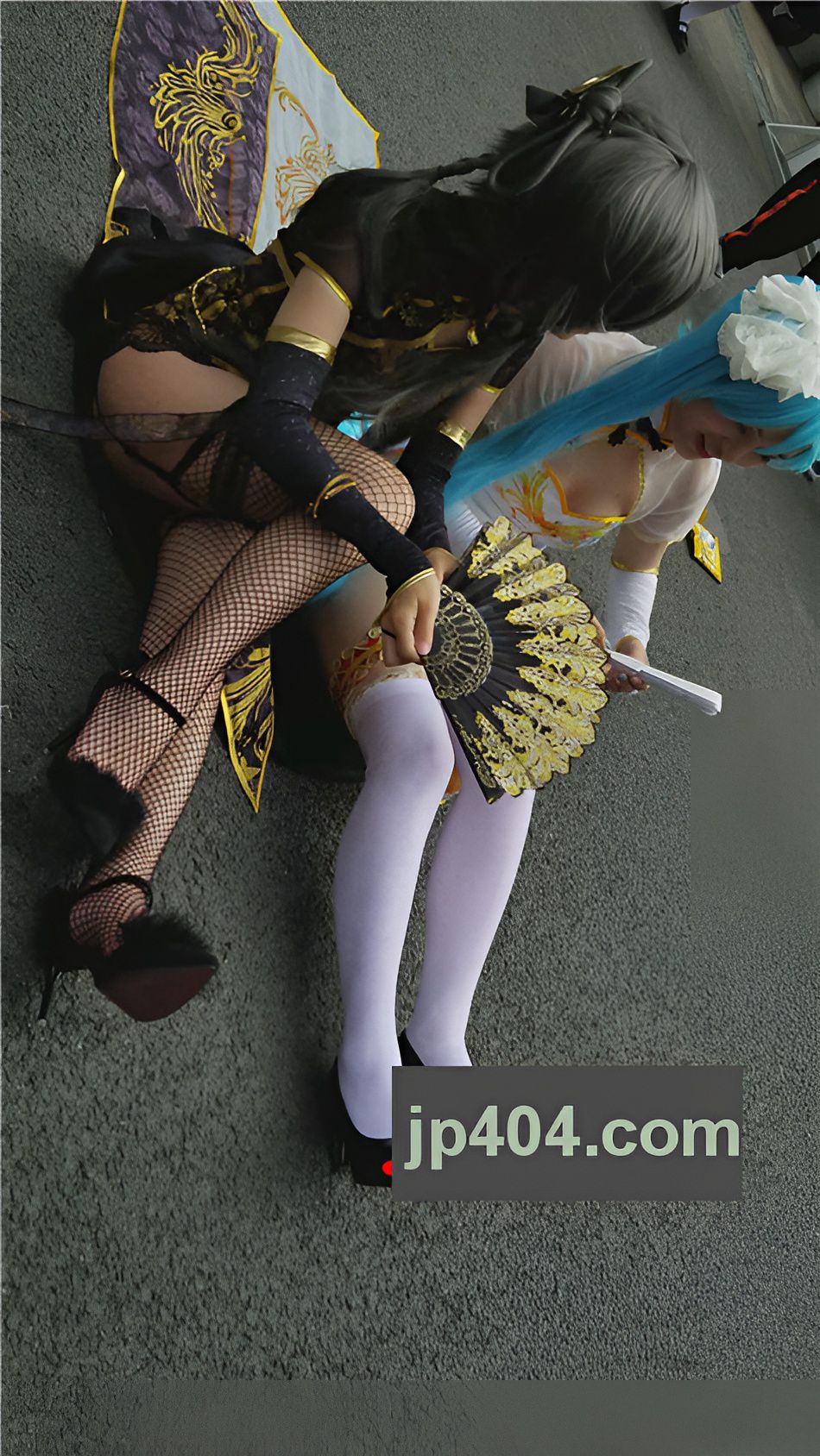 两个coplay妹子[523M/MP4]