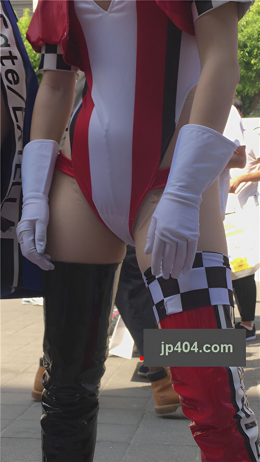 长靴性感的coplay小姐姐[1007M/MP4]