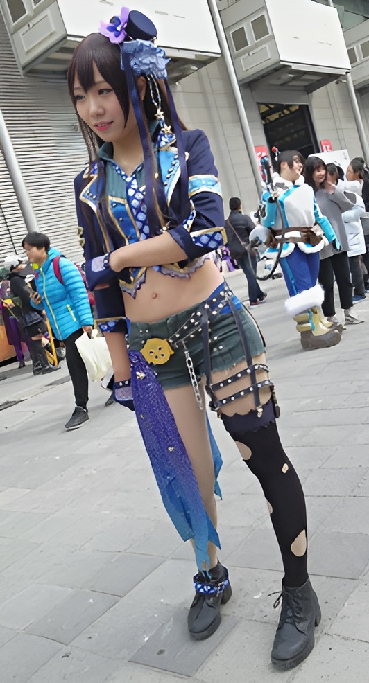 牛仔小热裤cosplay小妹[761M/MP4]