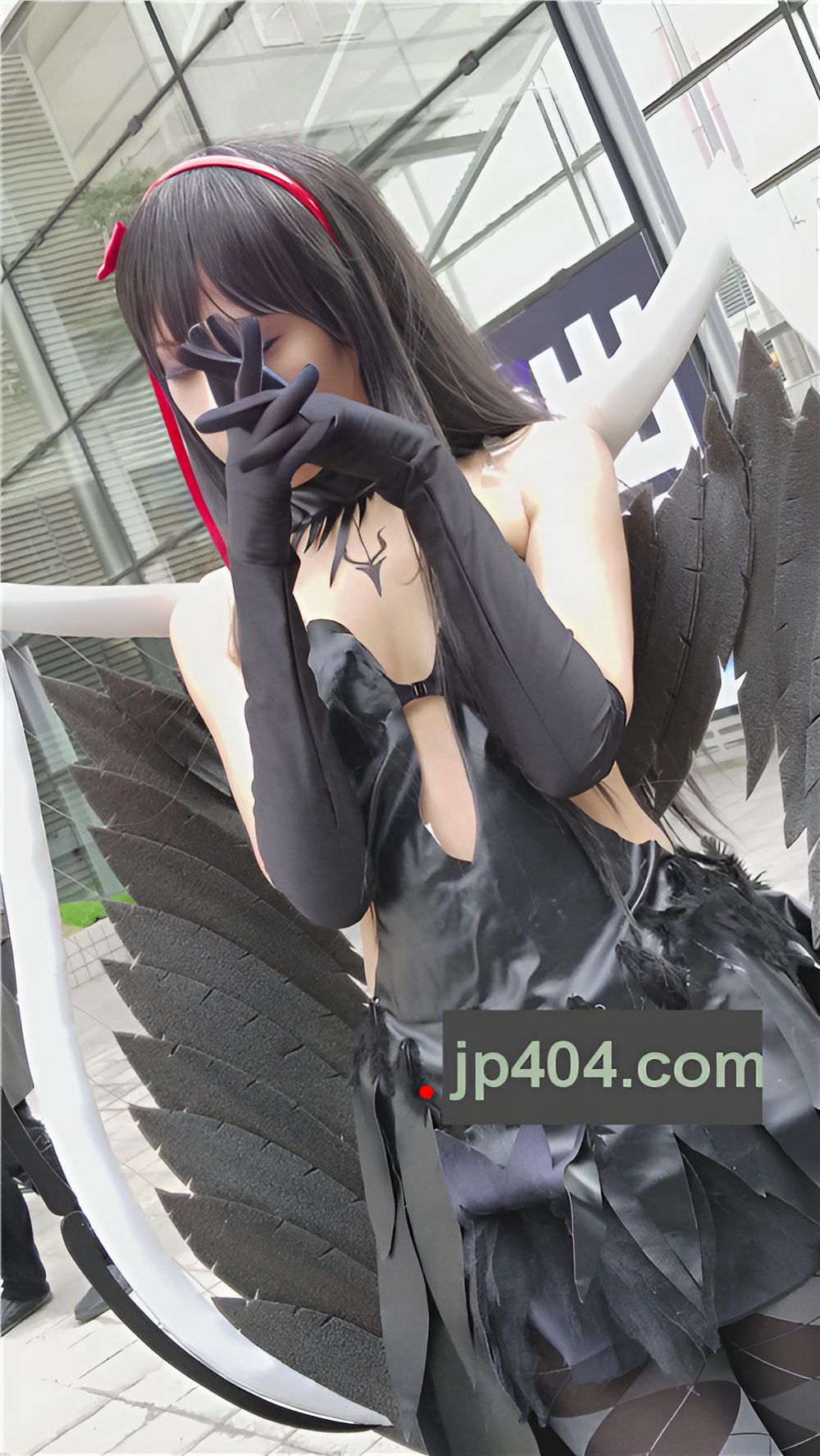 黑色装冷艳cosplay美女[360M/MP4]