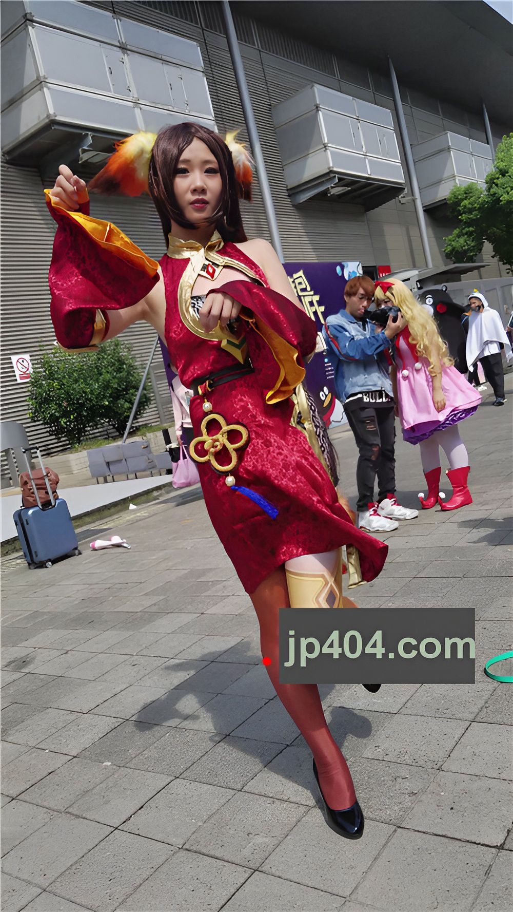 可爱的小狐狸cosplay美女[424M/MP4]