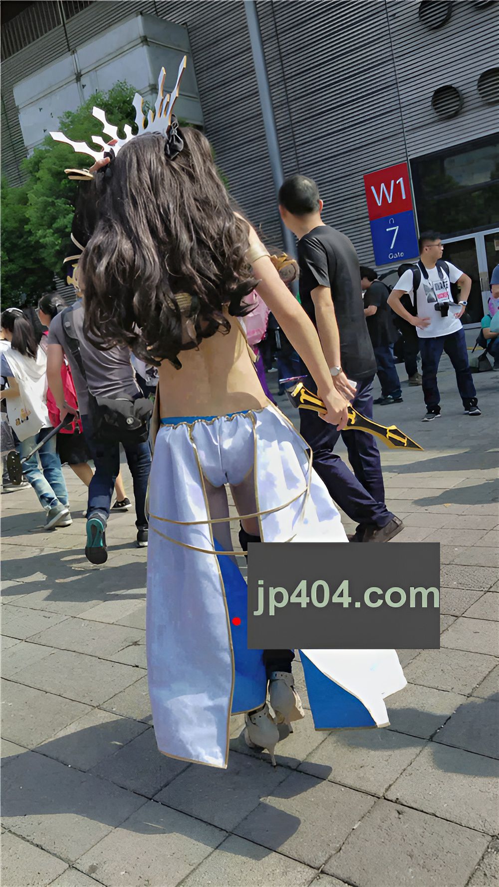 可爱的古装cosplay美女[418M/MP4]