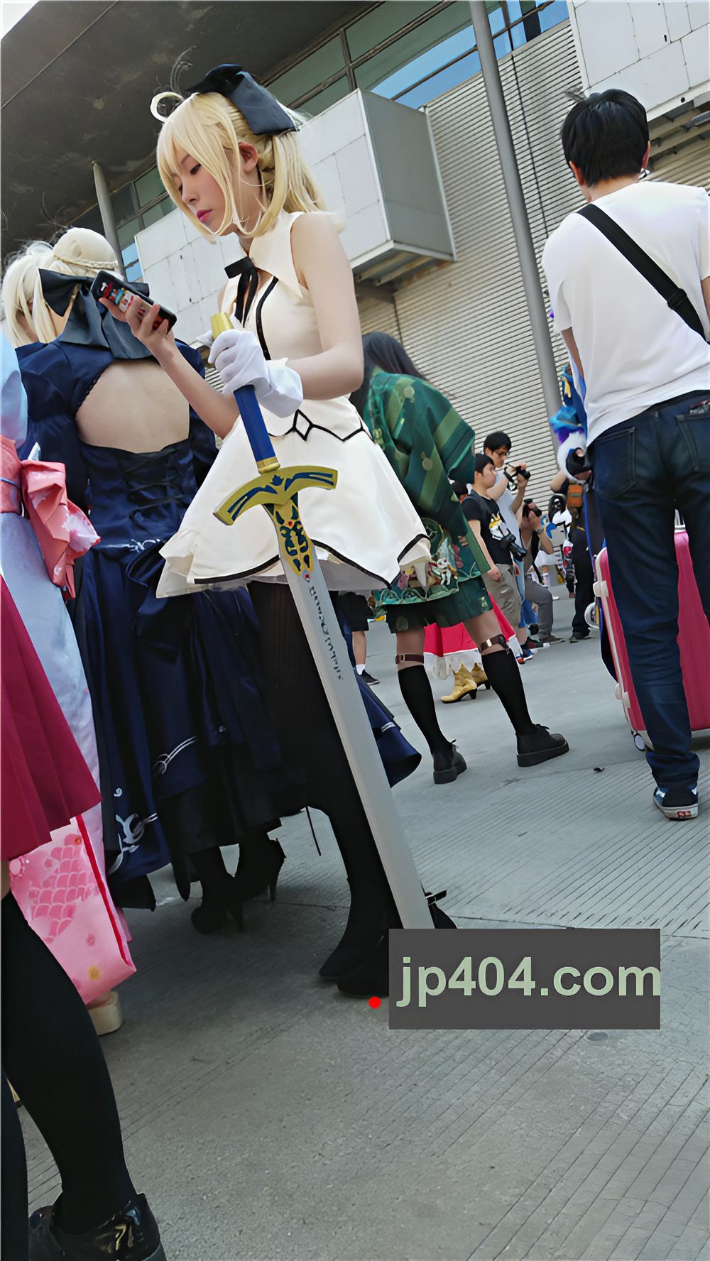 cosplay黑丝美女[648M/MP4]