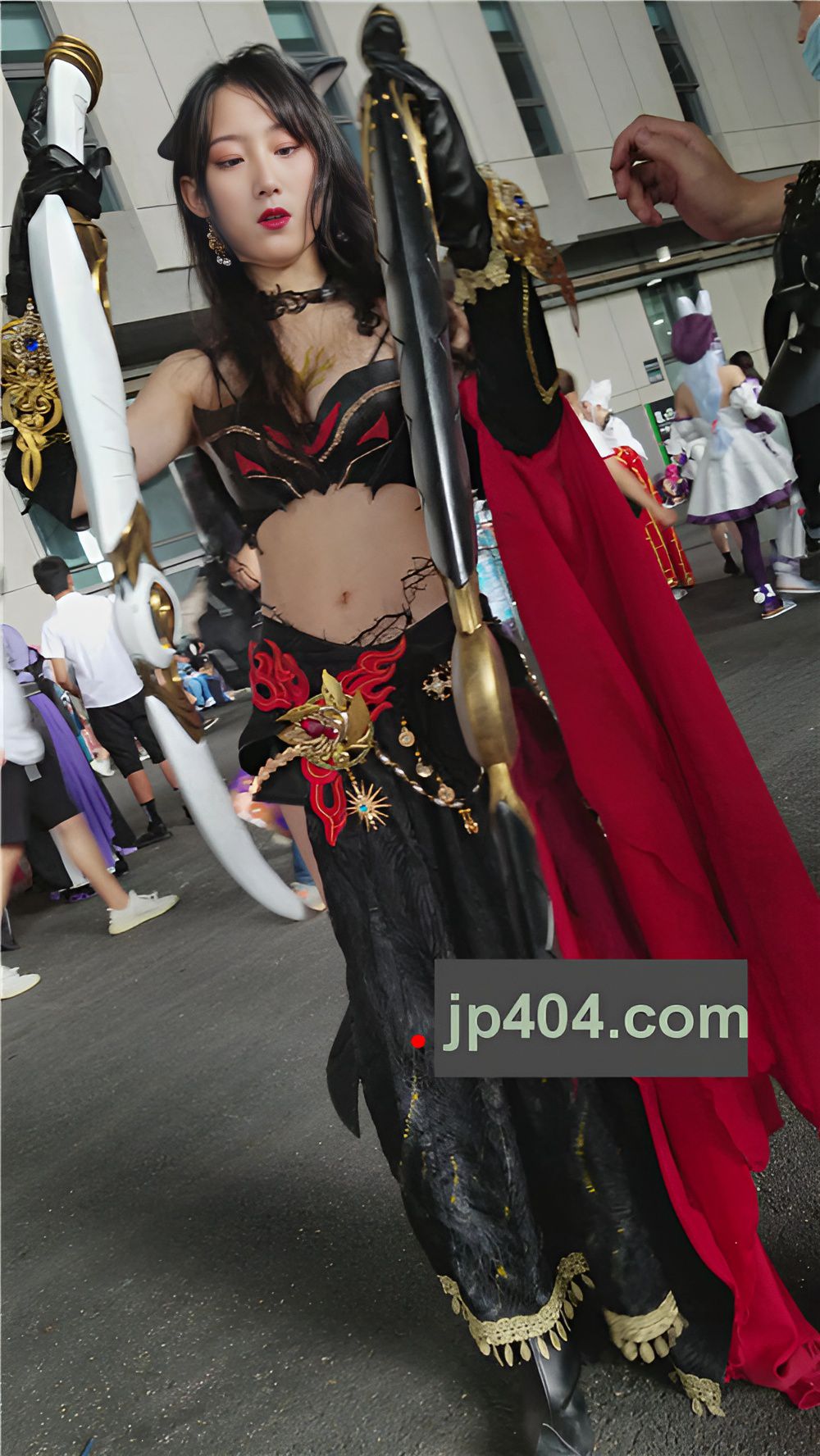 皮衣抹胸coser[507M/MP4]