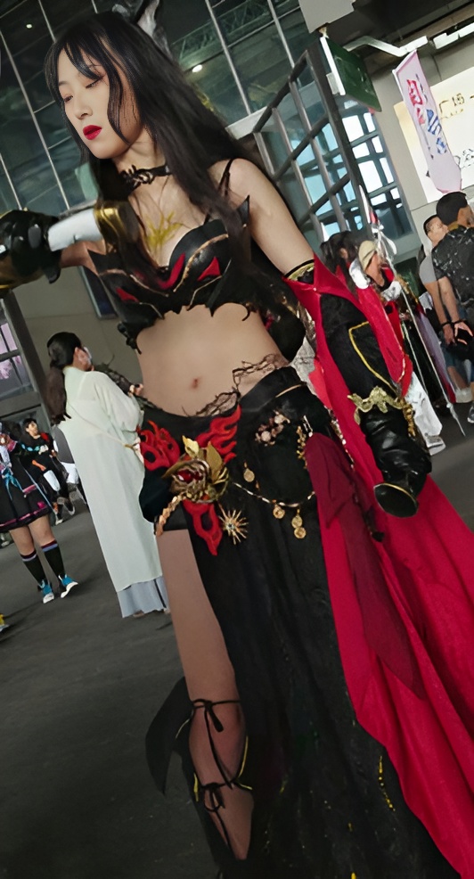 皮衣抹胸coser[507M/MP4]