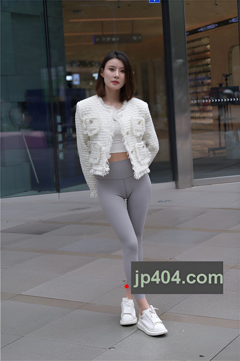 灰色瑜伽裤美女【套图+视频】