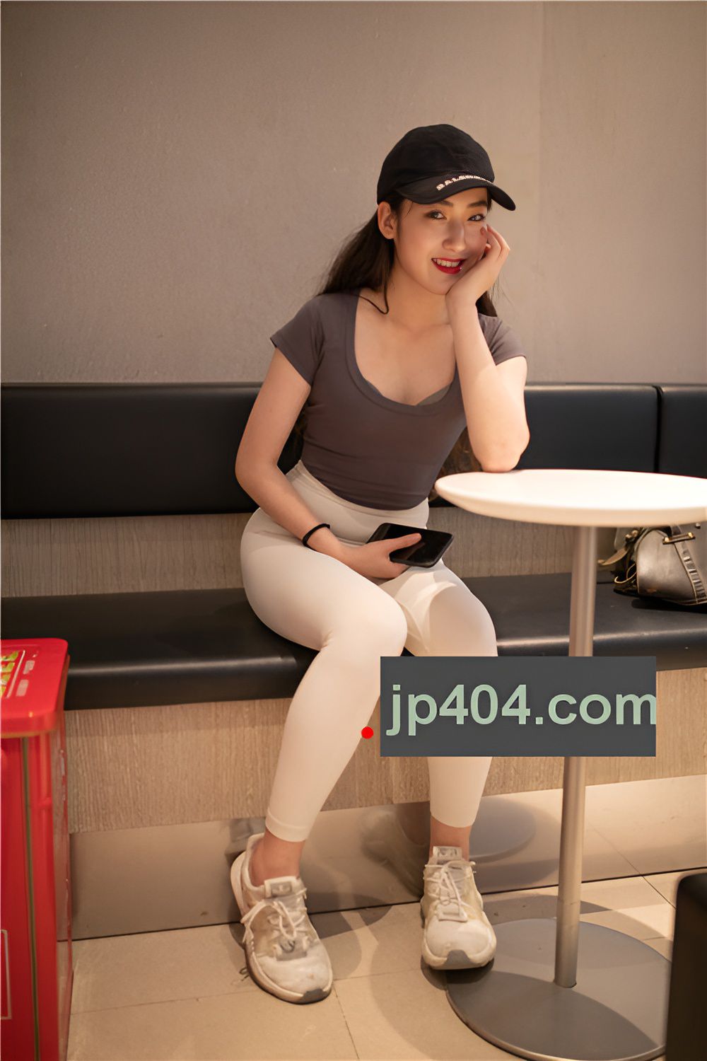 运动女孩【套图+视频】