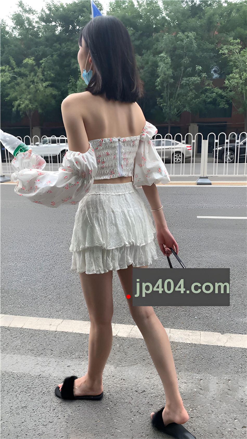 （视频）白裙女孩 [9.71G/MP4]