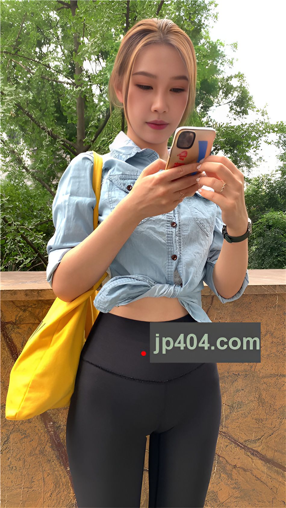 （视频）黑色瑜伽裤青春女孩 [9.86G/MP4]