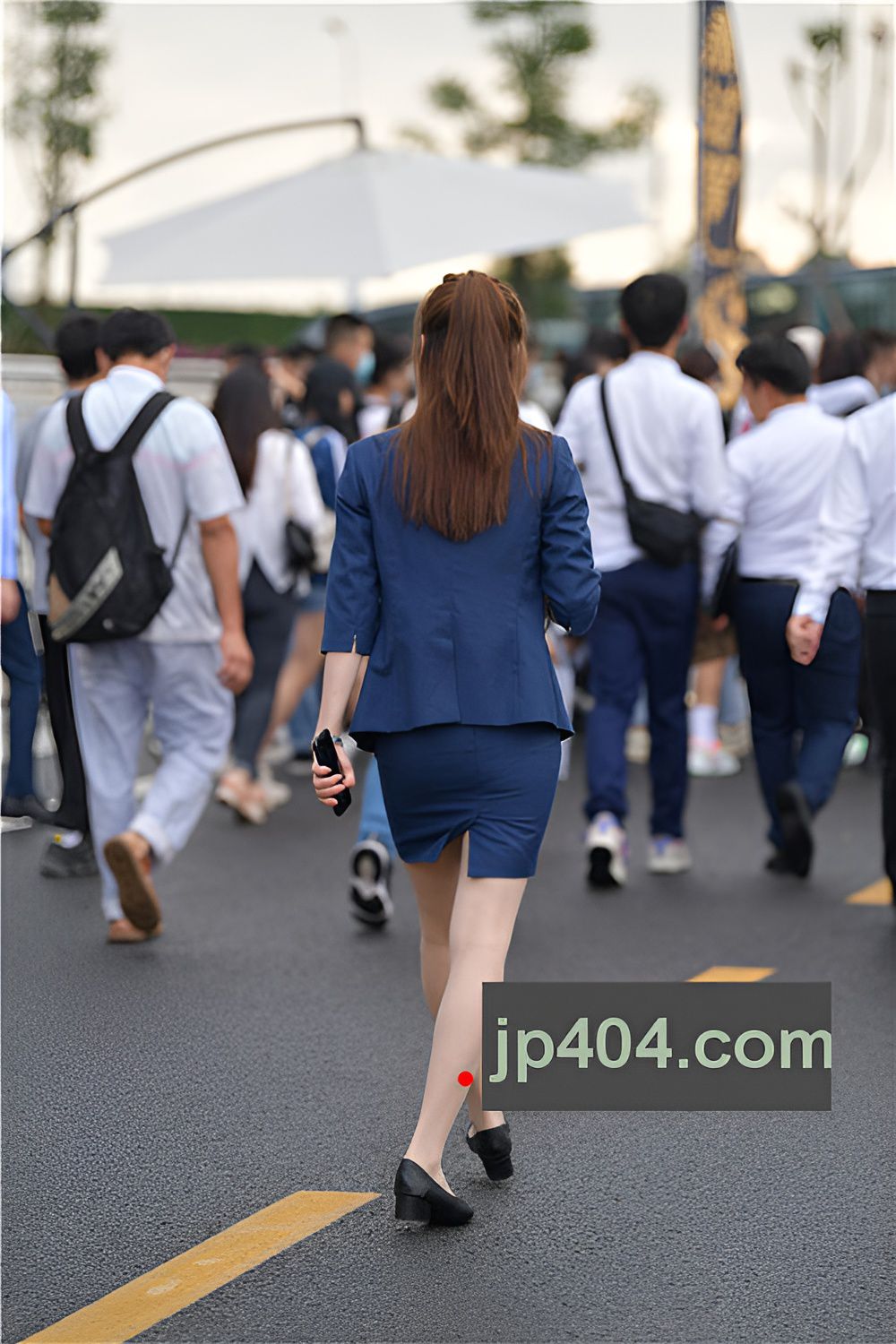 展会上的销售小姐姐(55P)[784M/JPG]