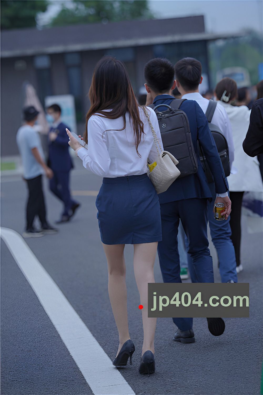 蓝裙OL妹子【套图+视频】