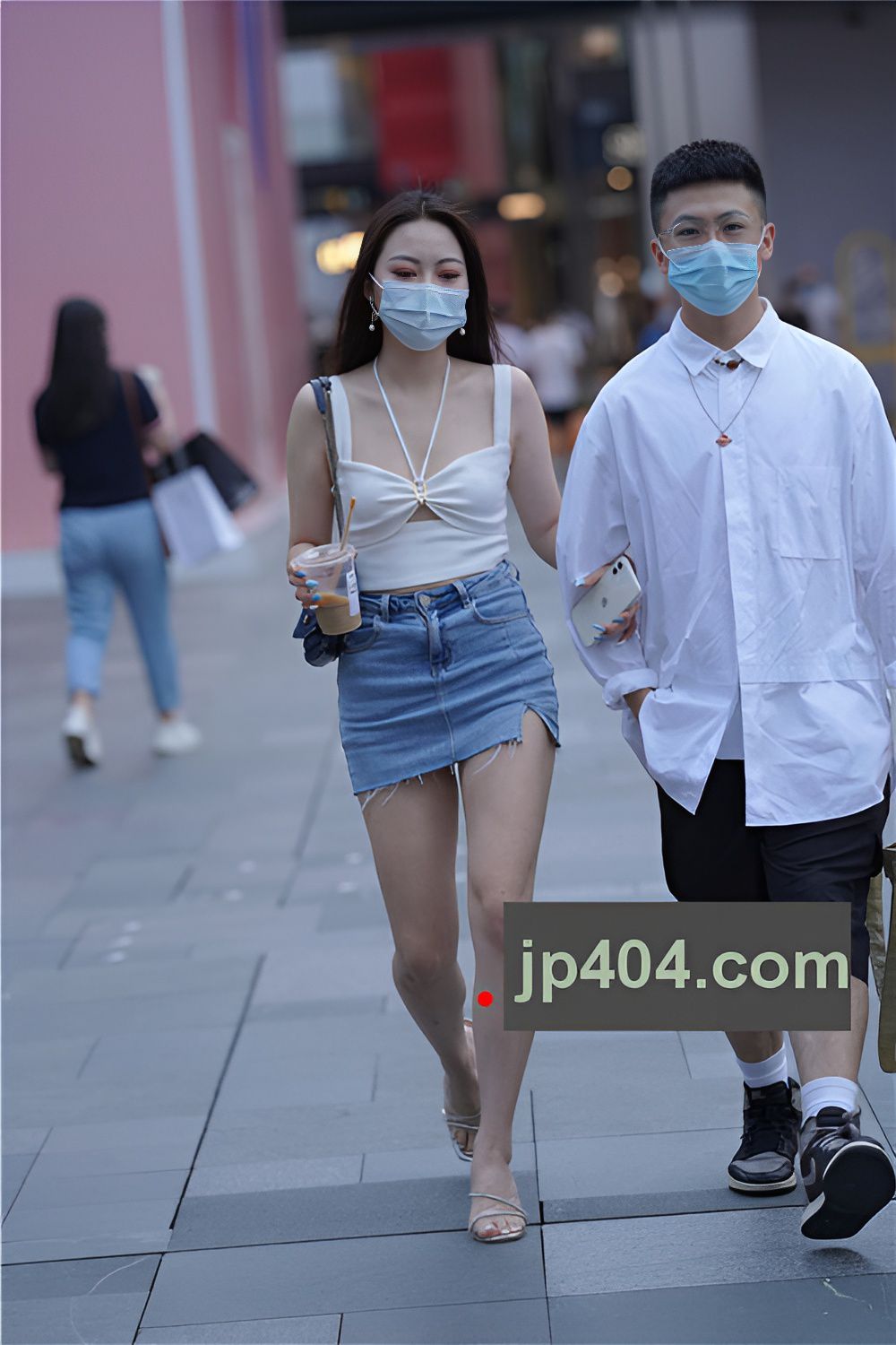 牛仔裙美女【套图+视频】