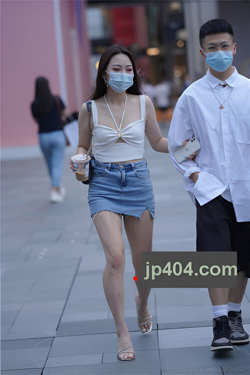 牛仔裙美女【套图+视频】