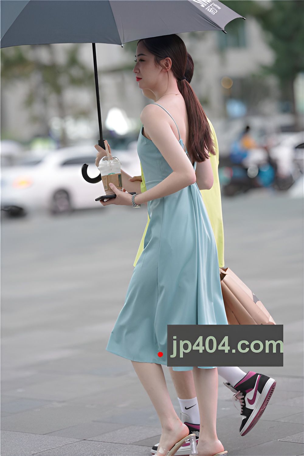 吊带长裙美女【套图+视频】