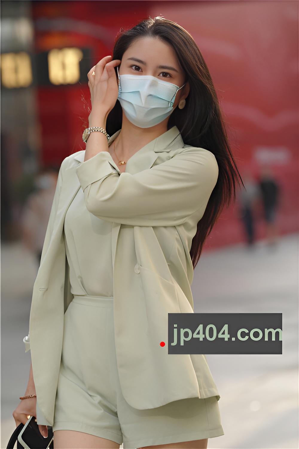 戴着口罩的漂亮美女【套图+视频】