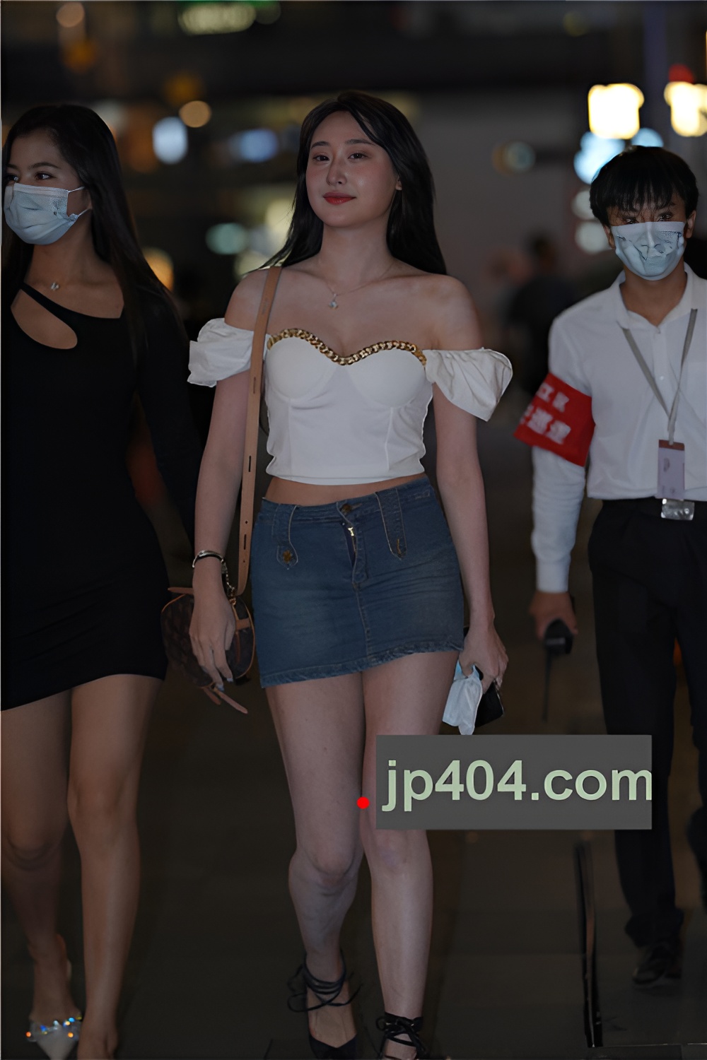 牛仔裙小姐姐【套图+视频】