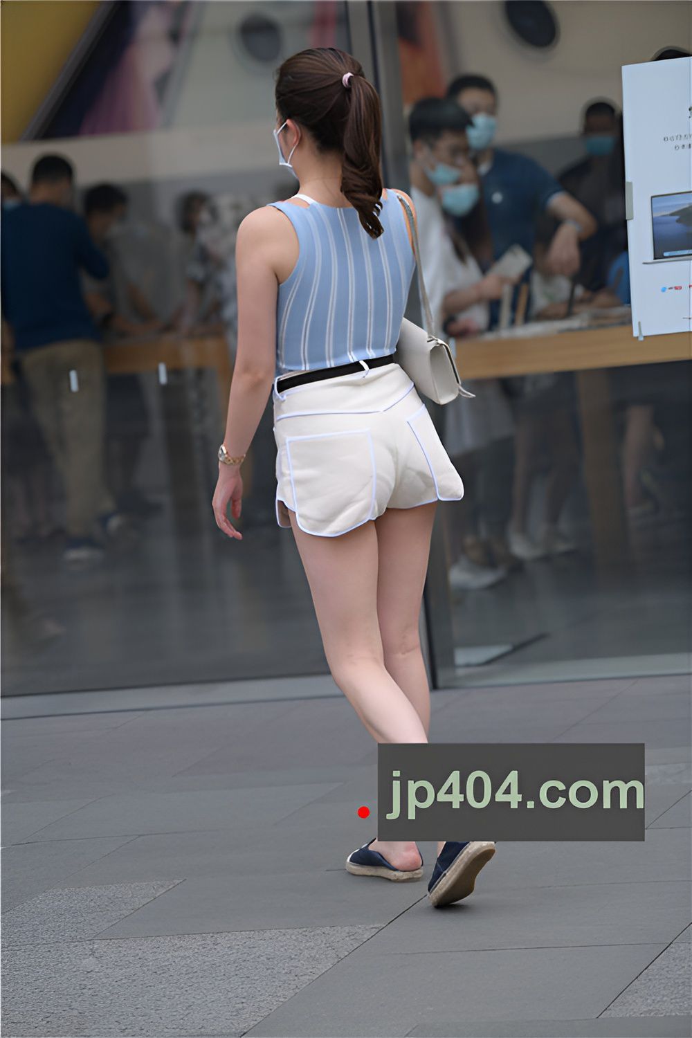 打电话的小姐姐(51P)[1.04G/JPG]