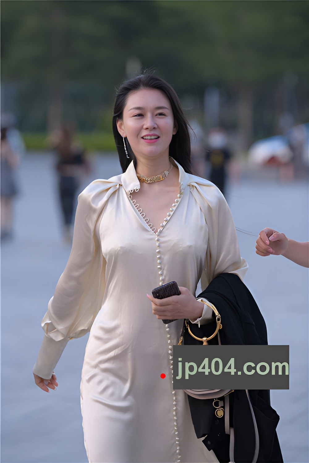 今天的风有点大(71P)[1.43G/JPG]