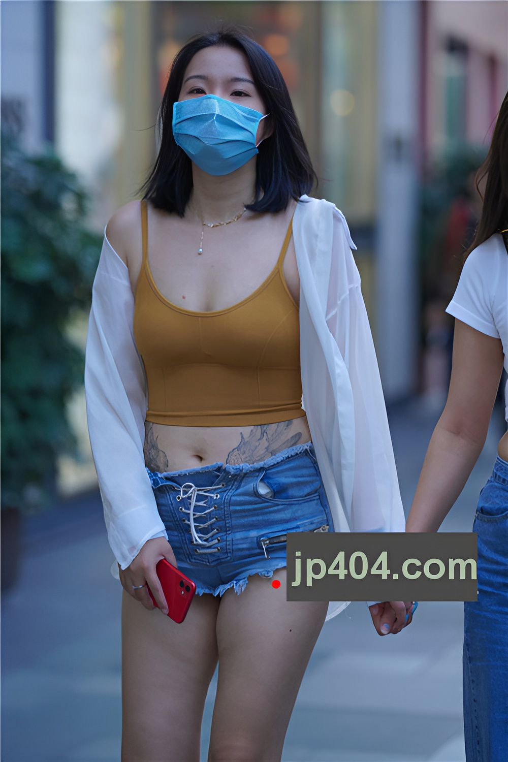 肚子上有纹身的吊带小姐姐(82P)[1.24G/JPG]