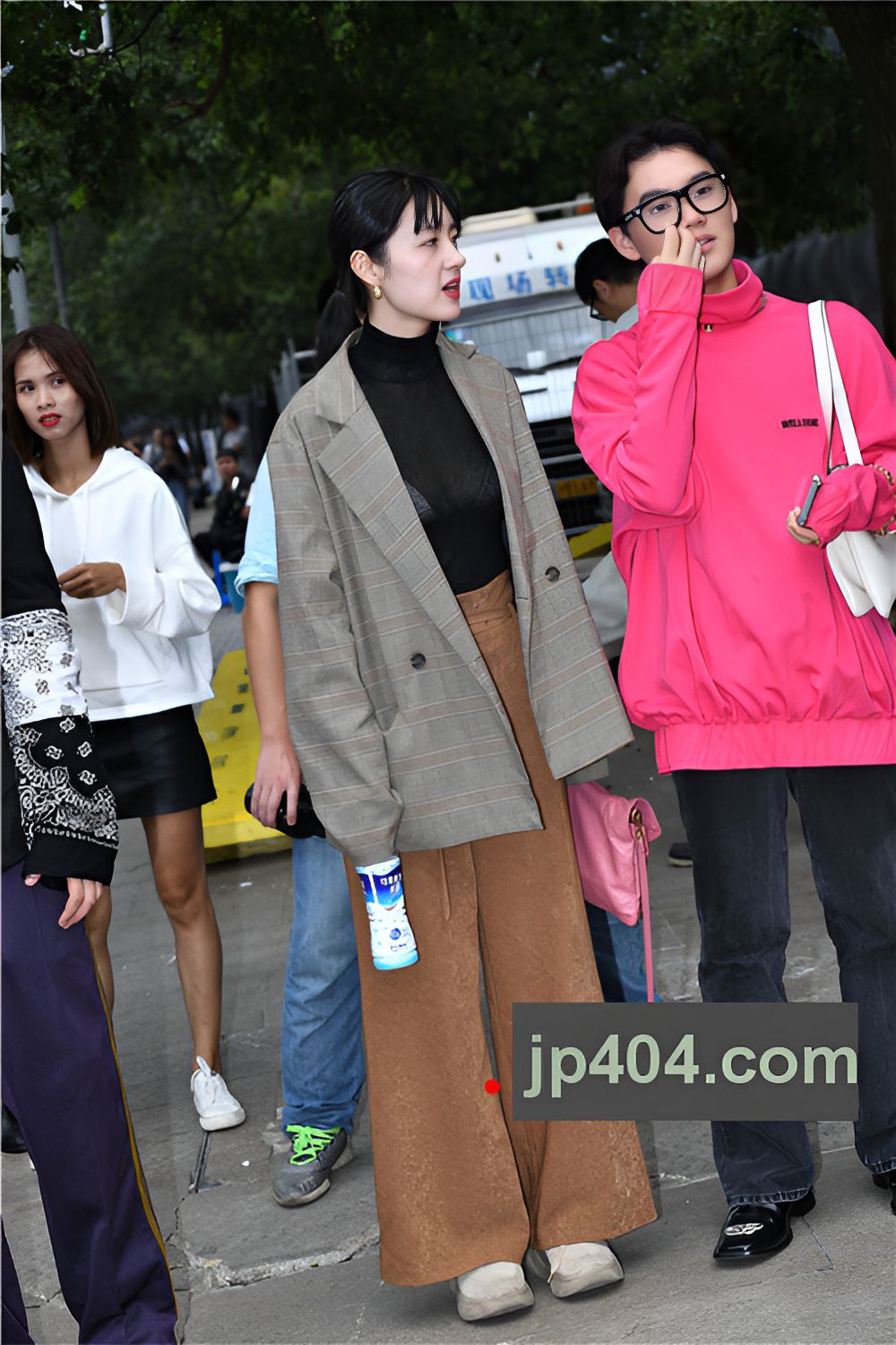 白白的小姐姐(22P)[524M/JPG]