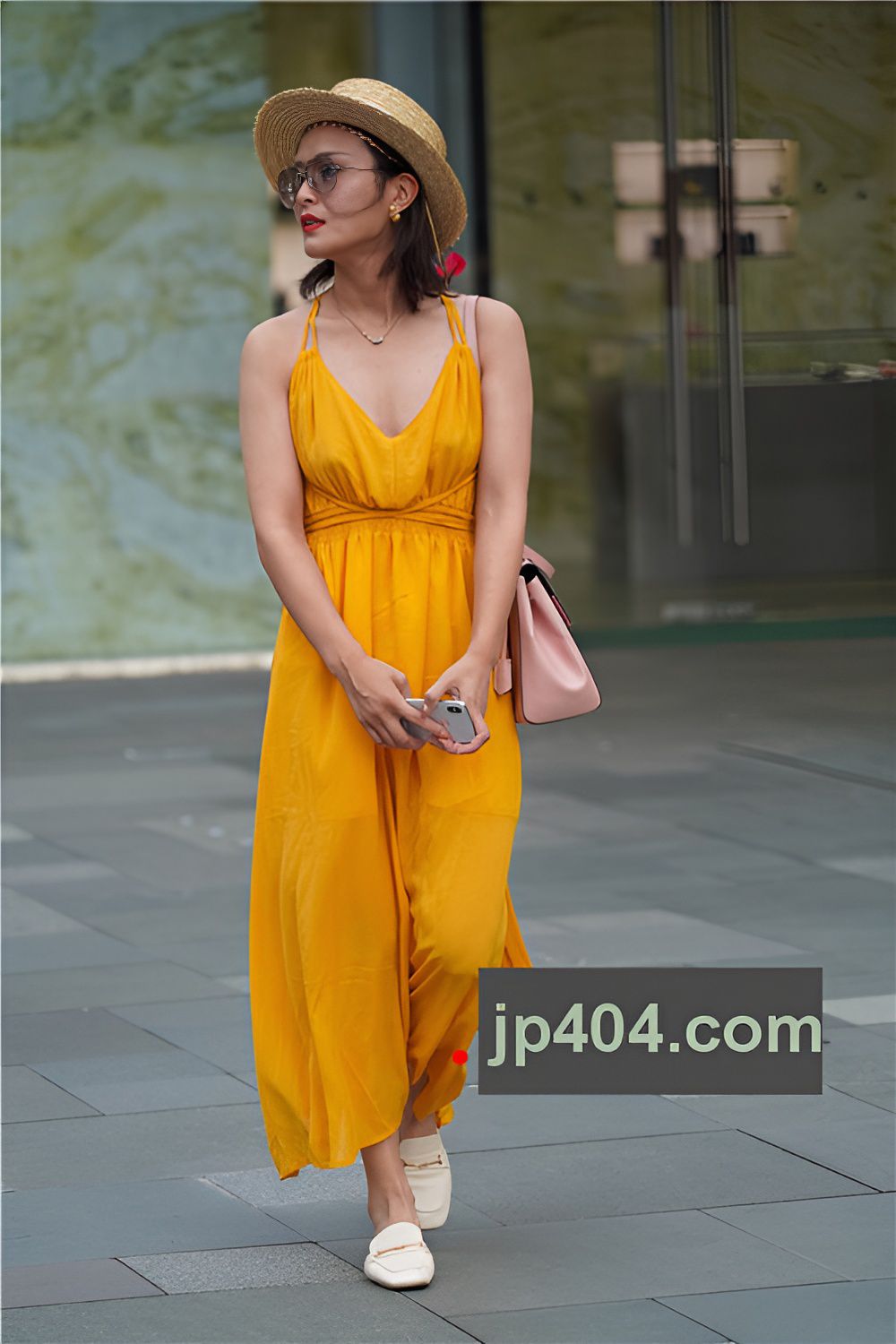 黄色长裙妹子(40P)[525M/JPG]