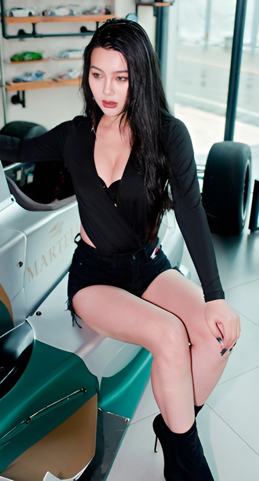 漂亮的模特美女(66P)[492M/JPG]